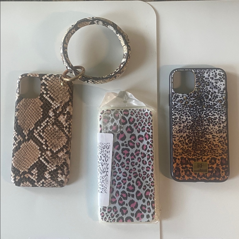 iPhone 11 Pro Max. Animal print phone case bundle